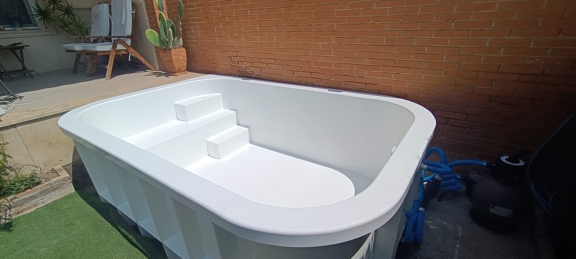 Mini Pools  für kleine Gärten  und Terrassen